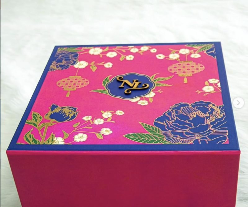 Scroll, acrylic and metallic invitations